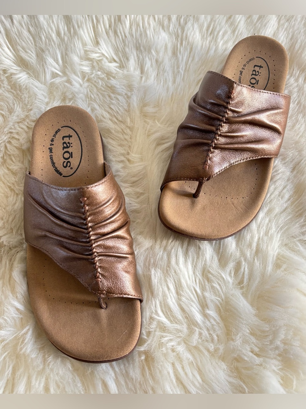 Taos Footwear Metallic Bronze Ruched Toe-Post Sandals